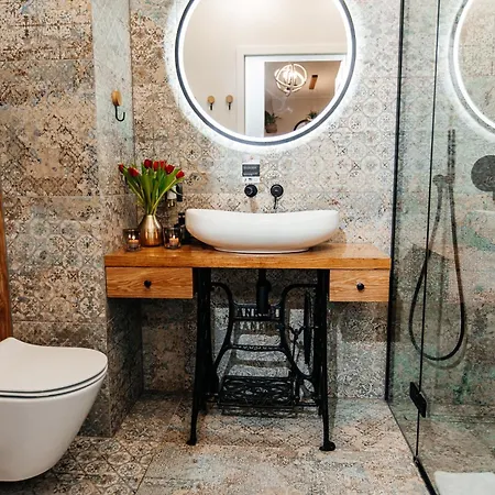 Maya's Flats & 29 - Bastion Walowa, Gdans Апартаменты *