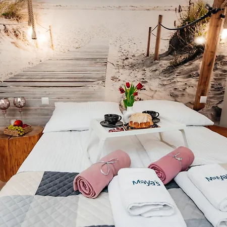 Maya's Flats & 29 - Bastion Walowa, Gdans Апартаменты *