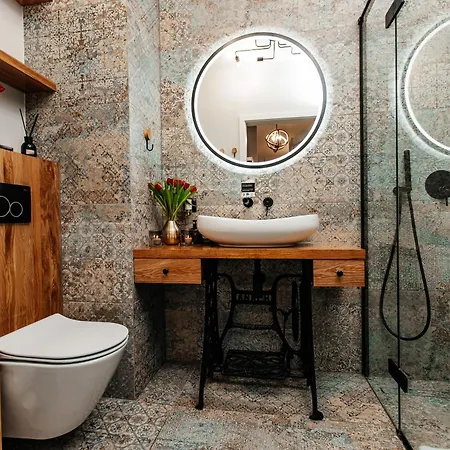 Maya's Flats & 29 - Bastion Walowa, Gdans *