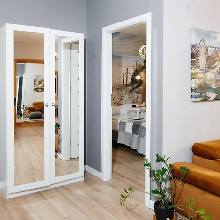 Maya's Flats & 29 - Bastion Walowa, Gdans *