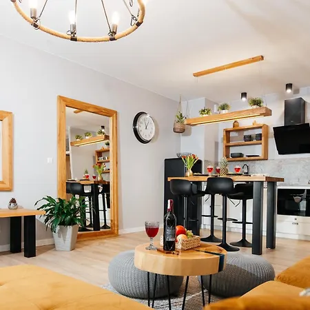 Maya's Flats & 29 - Bastion Walowa, Gdans Апартаменты Гданьск