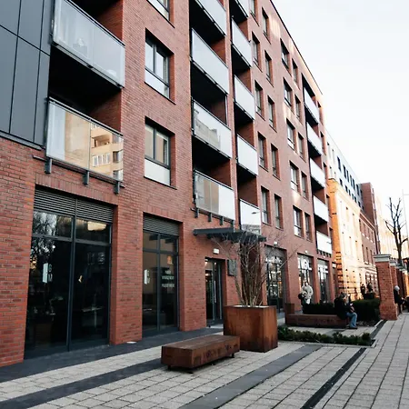 Maya's Flats & 29 - Bastion Walowa, Gdans * Danzica