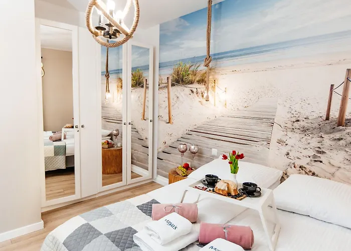 Maya's Flats & 29 - Bastion Walowa, Gdans * Gdańsk